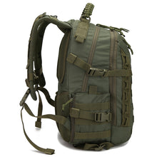 Lade das Bild in den Galerie-Viewer, 35 - 50L taktischer Outdoor Rucksack
