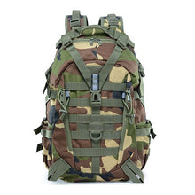 Lade das Bild in den Galerie-Viewer, Taktischer Militär Rucksack 30-40L für alle Art von Outdooraktivitäten
